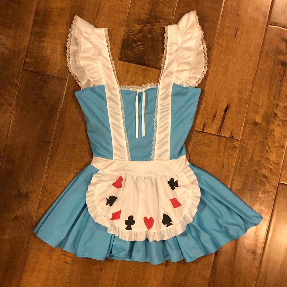 Leg Avenue Alice Halloween Costume. Size XS